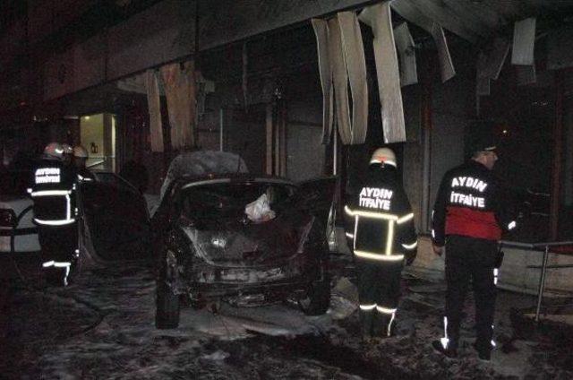 Kundaklanan Otomobildeki Yangın Binaya Sıçradı