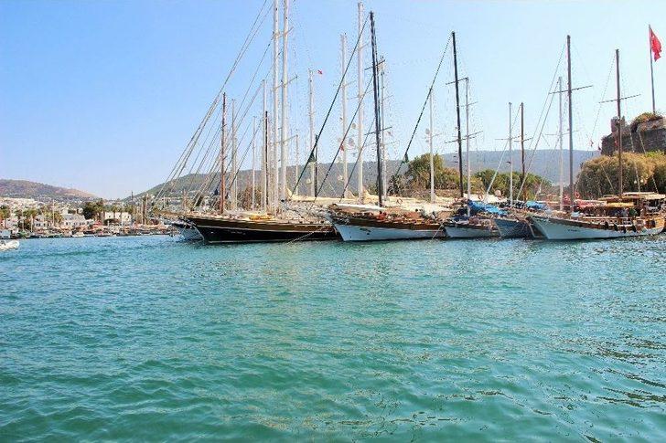 Türk Bayraklı Gemiler Limandan Çıkamadı G4