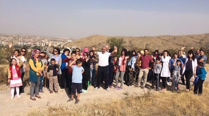 &Ouml;zel İnsanlar Doğa Y&uuml;r&uuml;y&uuml;ş&uuml; Yaptı