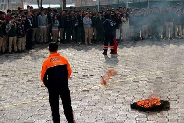 Afad’tan Deprem Ve Yangın Eğitim