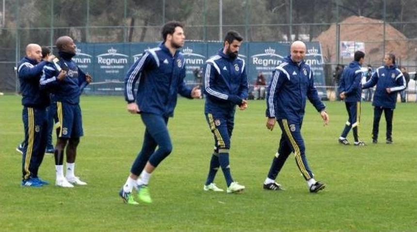 Bakan Yardımcısı Ve Belediye Başkanından Fenerbah&ccedil;e'ye Ziyaret