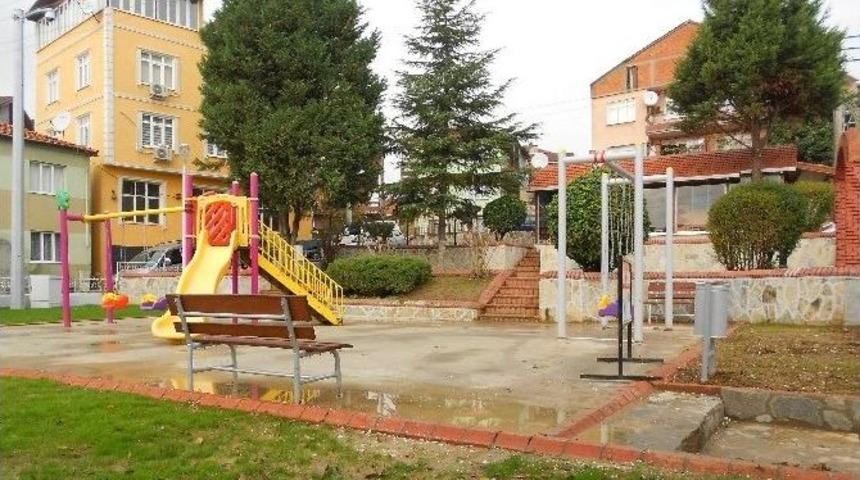 Gen&ccedil;lik Parkı Yenilendi