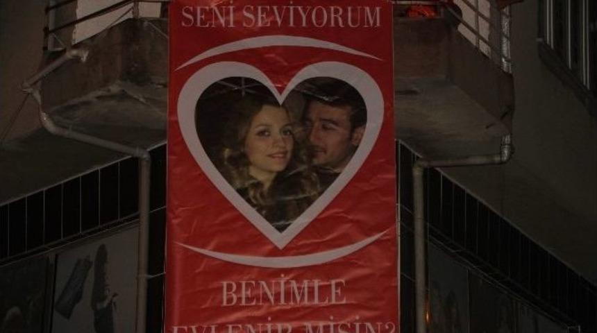 (&ouml;zel Haber) İlgin&ccedil; Evlenme Teklifine &ldquo;evet&rdquo; Yanıtı Geldi