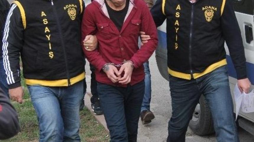 Gasp&ccedil;ıyı Boynundaki D&ouml;vme Ele Verdi