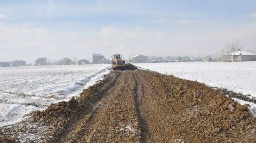 Y&uuml;ksekova Belediyesi&rsquo;nden Hummalı &Ccedil;alışma