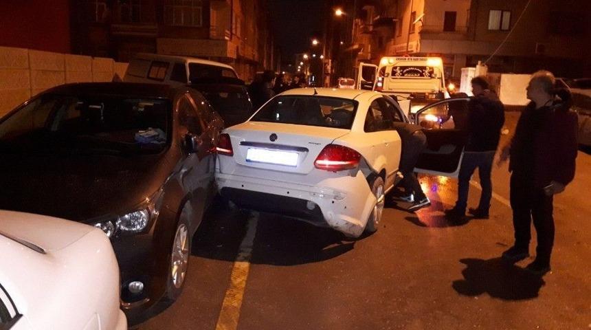 Park Halindeki 3 Araca &Ccedil;arptı