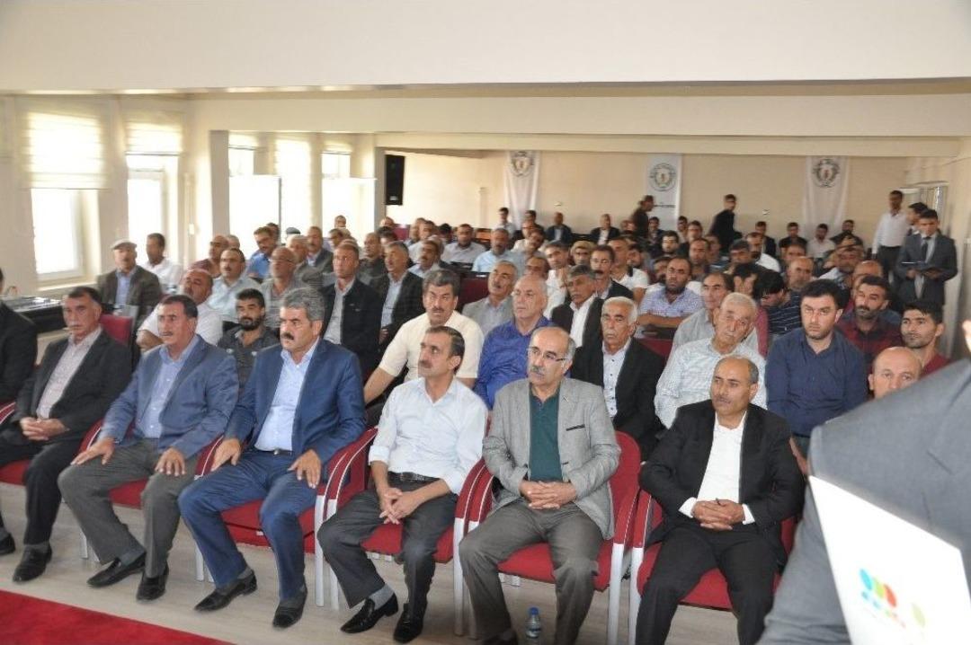 Uzan, Vatandaşlarla Bir Araya Geldi