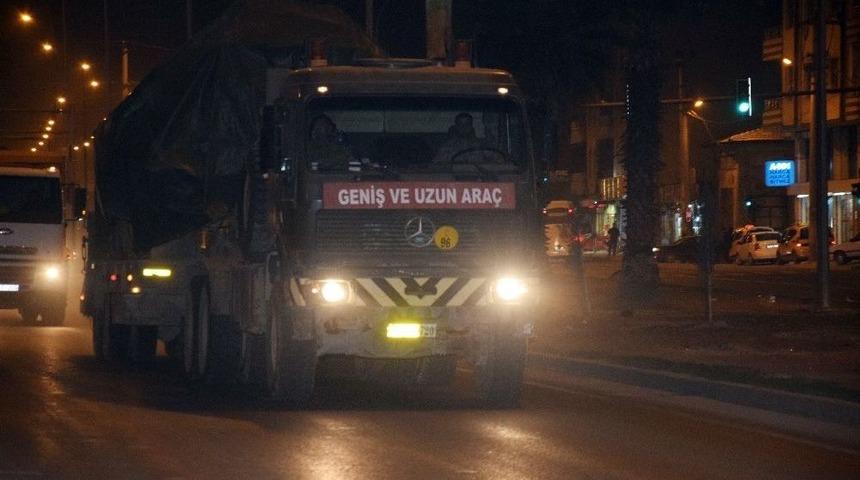 Suriye Sınırına Tank Ve Ob&uuml;s Takviyesi