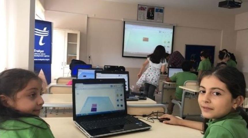 Trakya Kalkınma Ajansı&rsquo;ndan Eğitime B&uuml;y&uuml;k Destek