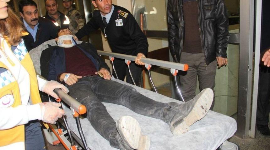 Şanlıurfa&rsquo;da Trafik Kazası: 1 &Ouml;l&uuml;, 4 Yaralı