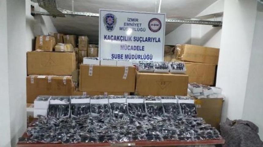 Polisten Ka&ccedil;ak&ccedil;ılık Operasyonu