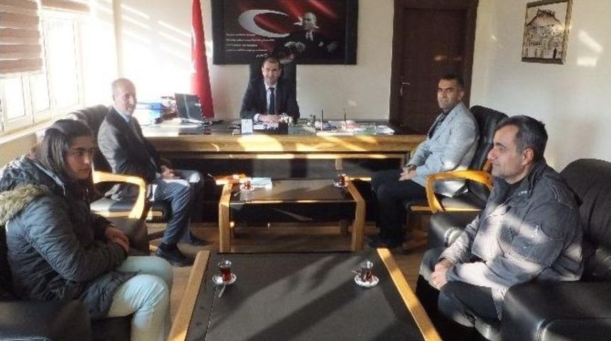 Kaymakam &Ccedil;elik, Teog T&uuml;rkiye Birincisini Altınla &Ouml;d&uuml;llendirdi