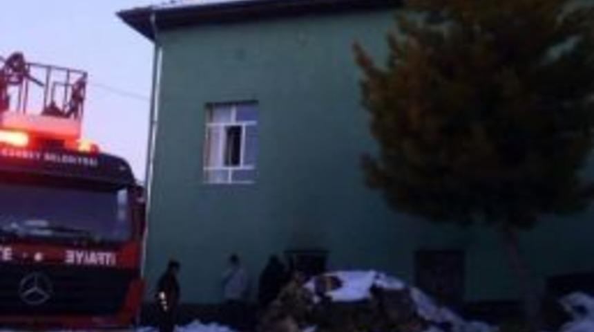 Beyşehir&rsquo;de Caminin Kalorifer Dairesinde &Ccedil;ıkan Yangın S&ouml;nd&uuml;r&uuml;ld&uuml;