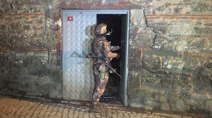 İstanbul&rsquo;da Narkotik Operasyonu