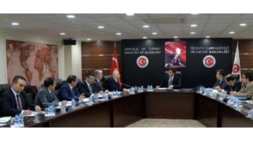 Bakan Zeybekci &lsquo;navlun&rsquo; Sorununa El Atacak