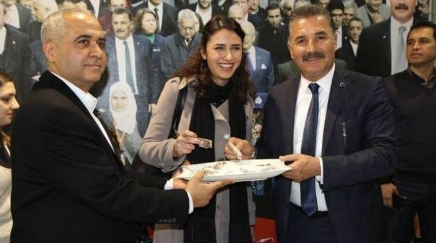 Feshane&rsquo;de Toroslar Belediyesi&rsquo;nin Standına B&uuml;y&uuml;k İlgi