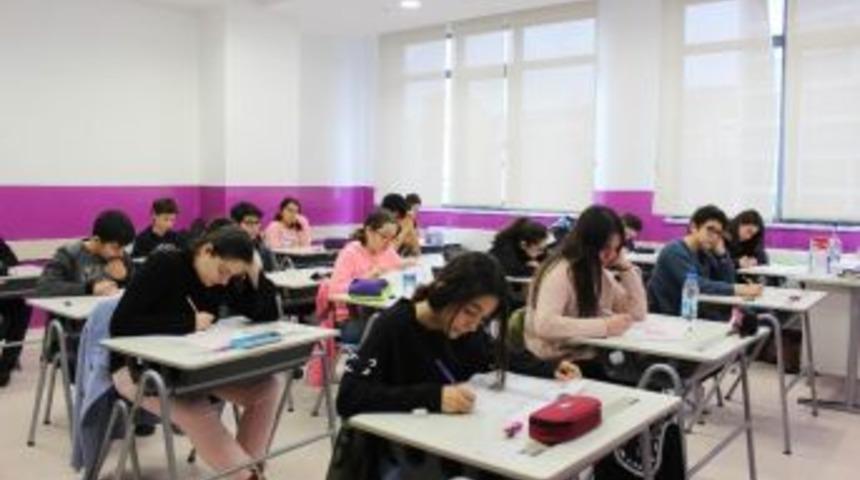 T&uuml;rkiye&rsquo;nin Her Yerinden 151 Bin &Ouml;ğrenciye Burs İmkanı