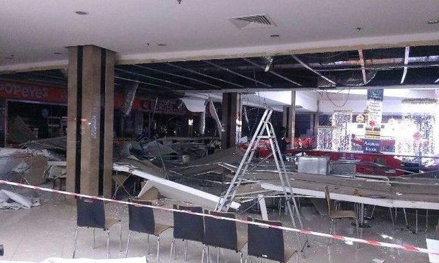 Isparta&rsquo;da Alışveriş Merkezinin &Ccedil;atısı &Ccedil;&ouml;kt&uuml; 1