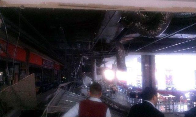 Isparta&rsquo;da Alışveriş Merkezinin &Ccedil;atısı &Ccedil;&ouml;kt&uuml; 2