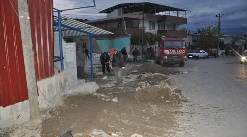 Buharkent Belediye Başkanı Erol, &Ccedil;alışmaları Yerinde İnceledi