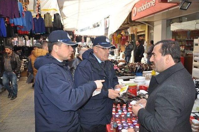 Edremit Zabıtadan Çarşamba Pazarına Denetim 3