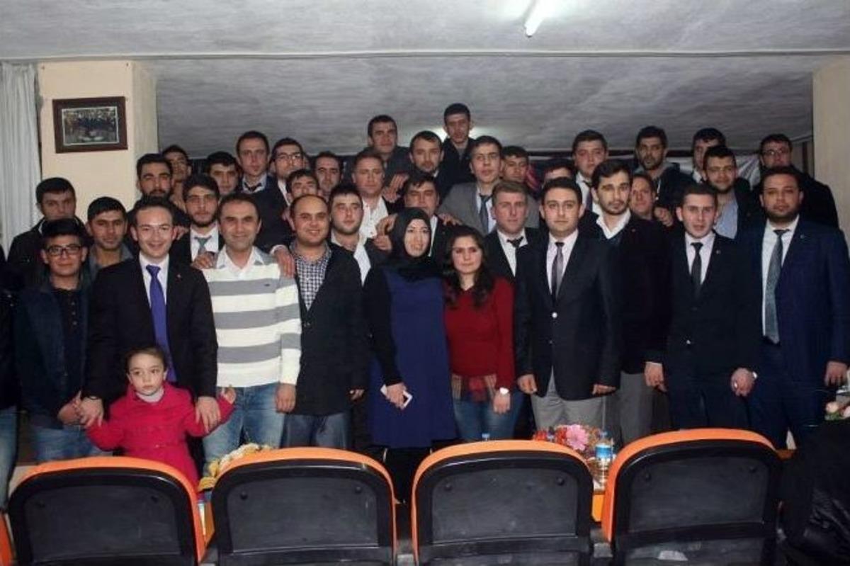 Ak Parti Afyonkarahisar&rsquo;ın İl&ccedil;elerindeki Gen&ccedil;lik Kolları Kongrelerini Tamamladı