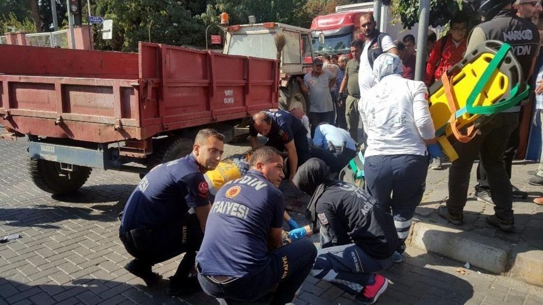 Okul &Ccedil;evresindeki Narkotik Denetiminden Ka&ccedil;an Ş&uuml;pheliler Kaza Yaptı