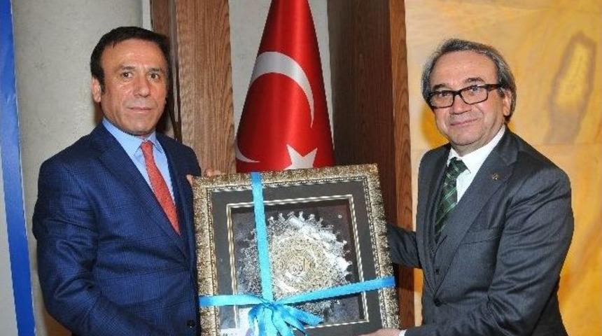 M&uuml;siad&rsquo;dan Gen&ccedil;&rsquo;e Ziyaret
