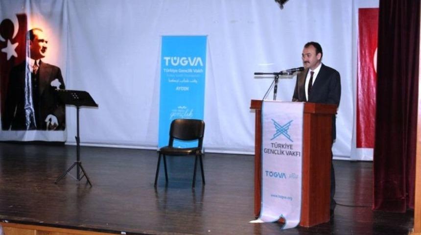 &Ccedil;andıroğlu, T&uuml;gva &Ouml;d&uuml;l T&ouml;renine Katıldı