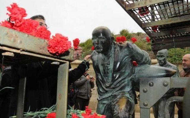 Seyit onbaşı ilk kez resmi törenle anıldı 2