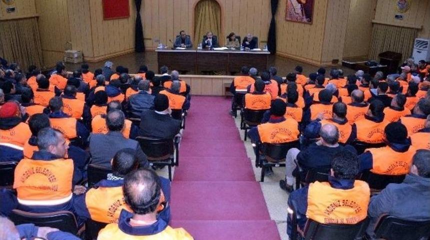 Eş Başkanlar Teknik Hizmet Birimleri &Ccedil;alışanlarıyla Bir Araya Geldi
