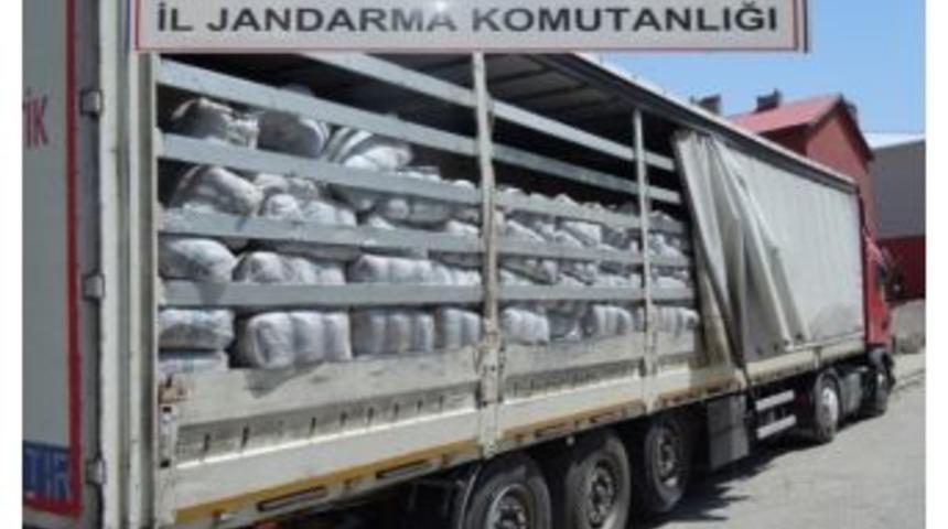 Batman&rsquo;da 10 Bin Paket Ka&ccedil;ak Sigara Ele Ge&ccedil;irildi