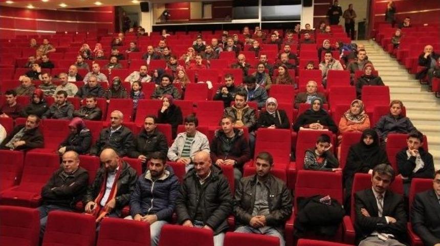 Tarih&ccedil;i Mehmet &Ccedil;elik, Gebzelilere Cumhurbaşkanı Erdoğan&rsquo;ın Selamlarını Getirdi