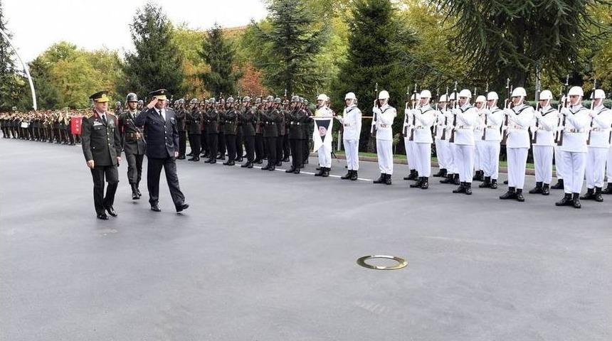 Korgeneral Rama&rsquo;dan Orgeneral Akar&rsquo;a Ziyaret