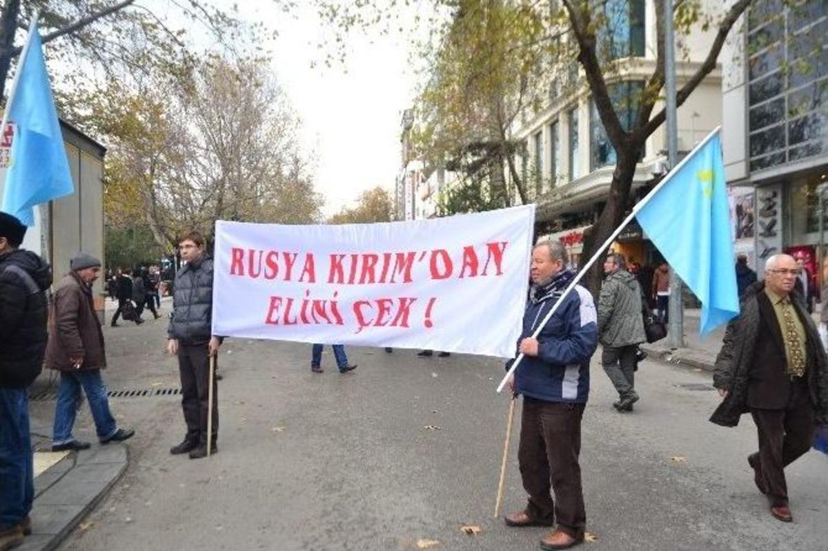 Kırım T&uuml;rkleri&rsquo;nden Putin&rsquo;in Ziyaretine Tepki