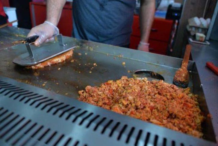 Tost makinesi bozulunca ortaya çıktı! Yok satıyor... G3