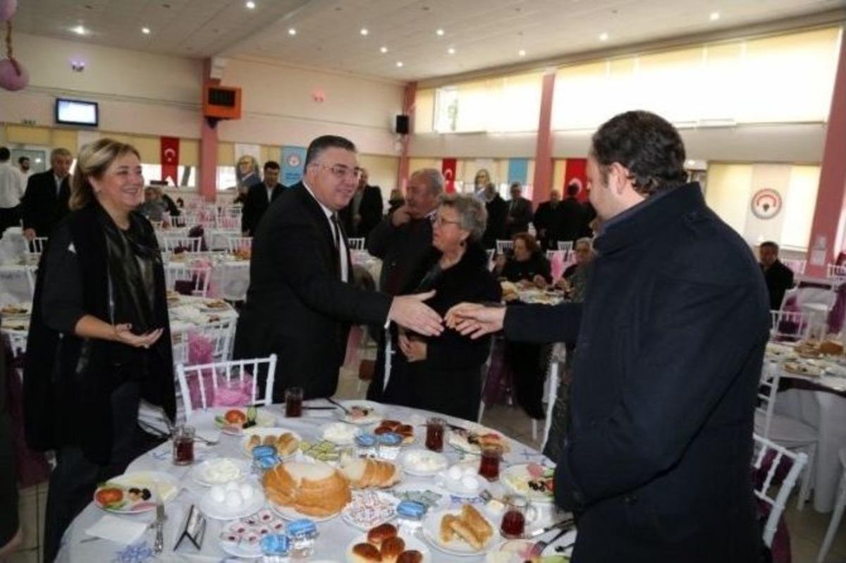 Kırklareli Belediye Başkanı Kesimoğlu, Stk&rsquo;lar İle Bir Araya Geldi