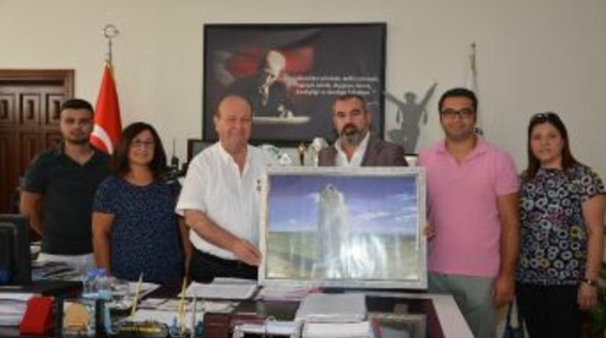 Ayfad&rsquo;dan Başkan &Ouml;zakcan&rsquo;a Nezaket Ziyareti