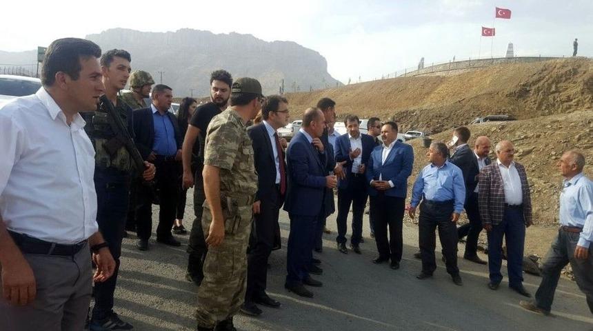 Ak Parti&rsquo;li Kavak&ccedil;ı, Ter&ouml;ristlerin Vurduğu Sığınmacıları Ziyaret Etti