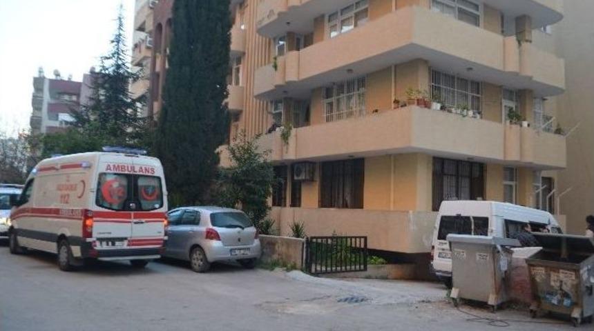 Emekli &Ouml;ğretmen İntihar Etti