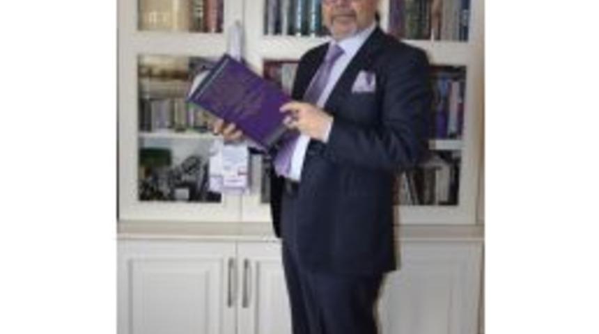 Prof. Dr. G&uuml;m&uuml;rd&uuml;l&uuml;: &ldquo;sigara İ&ccedil;en Crohn Hastasının Tedavi Şansı Neredeyse Hi&ccedil; Yok&rdquo;