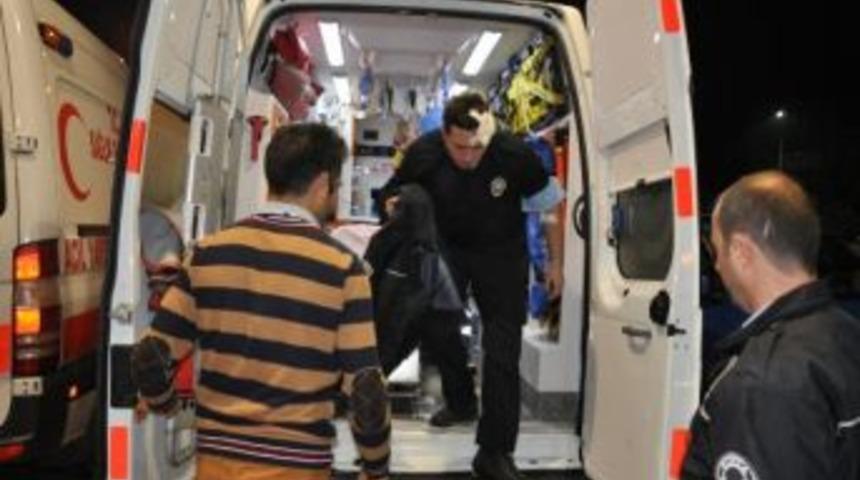 Ka&ccedil;ak sigara baskınında bir polis yaralandı