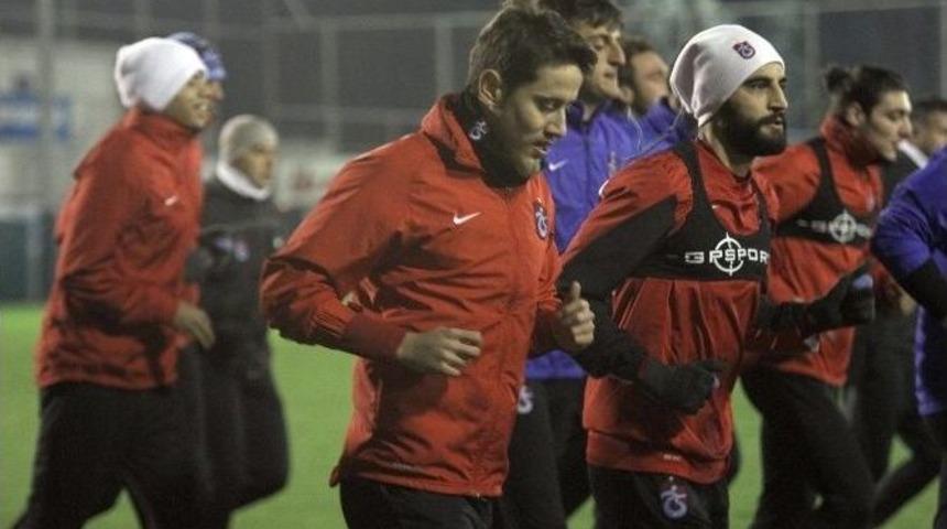 Belkalem Milli Takım Kampından D&ouml;nd&uuml;