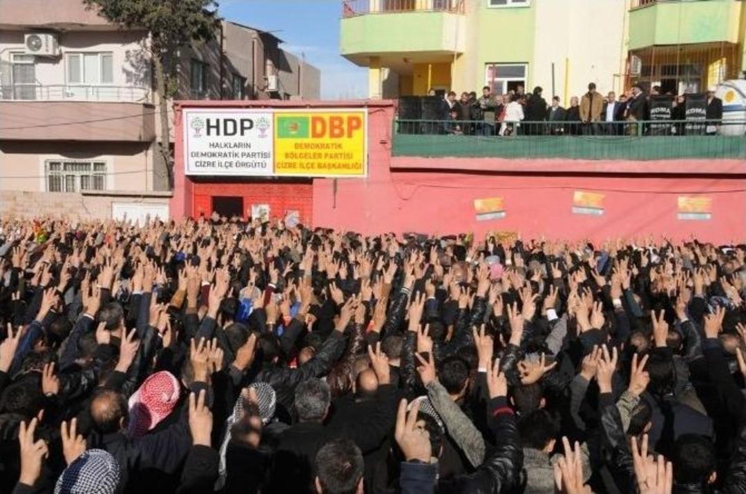 Dtk Eş Başkanı Dicle &Ouml;calan&rsquo;ın Mesajını İletti