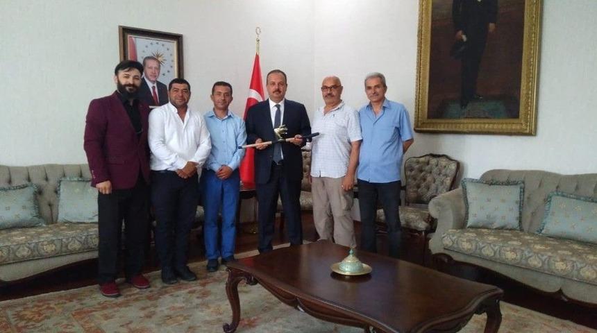 Amatör Olta Balıkçıları, İvriz Baraj Gölü’nün Ticari Amaçlı Kiraya Verilmemesini İstedi