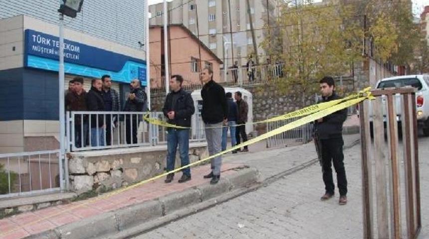 Şırnak'ta t&uuml;rk telekom'un g&uuml;venlik&ccedil;isine tabancalı saldırı