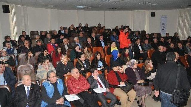 Akçakoca Kent Konseyi Arge Ünivasyon Ve Kosgep Destekli Panel Düzenlendi