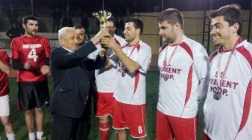 &Ouml;demiş&rsquo;te Mahalleler Yarıştı