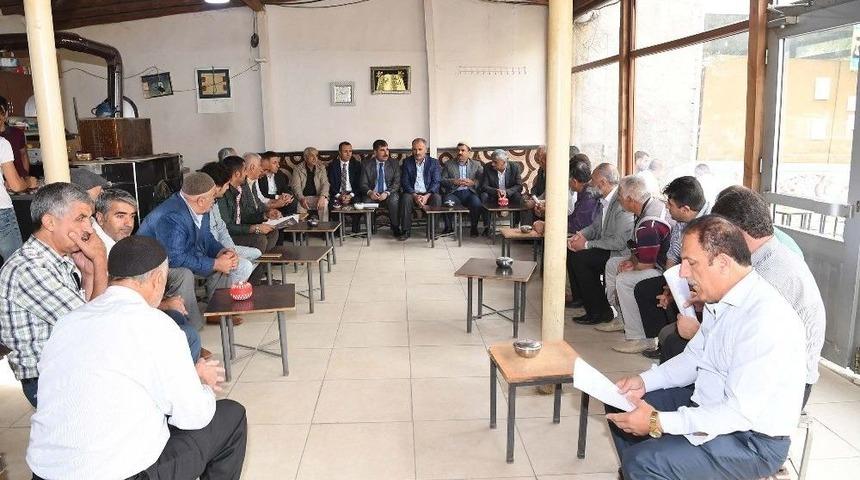 Başkan Asya Halkla Buluştu