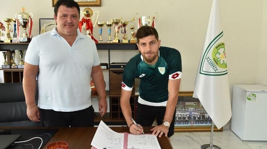 Cem &Ouml;zdemir Manisa B&uuml;y&uuml;kşehir Belediyespor&rsquo;da